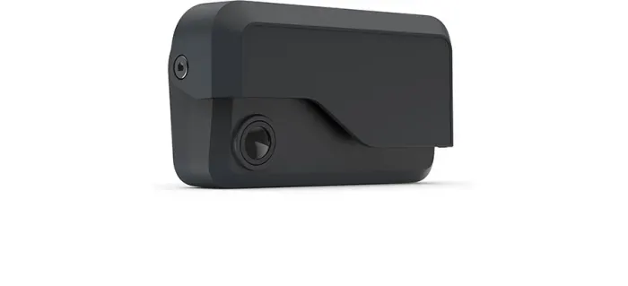 CM31_32_front-corner_low_A 1